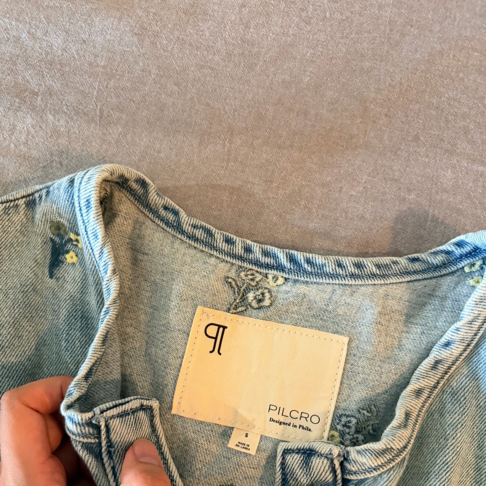 Pilcro Blue Denim Jacket with Floral Details - Picture 3 of 3